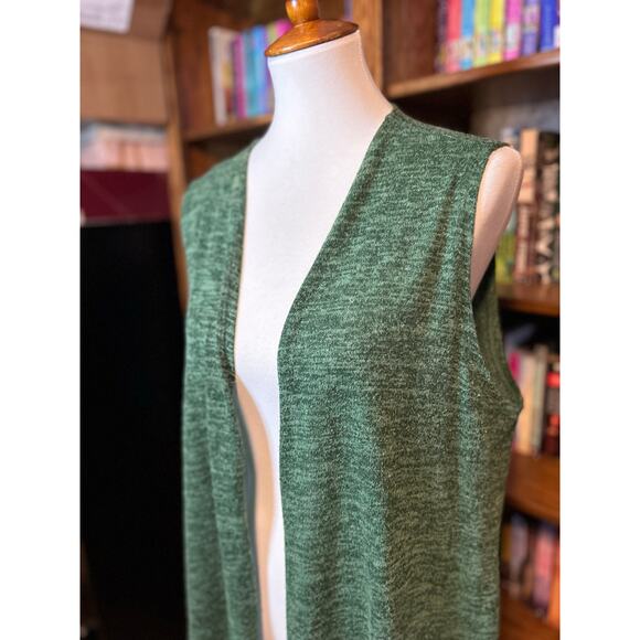 Kelly green duster length vest - Picture 2 of 3